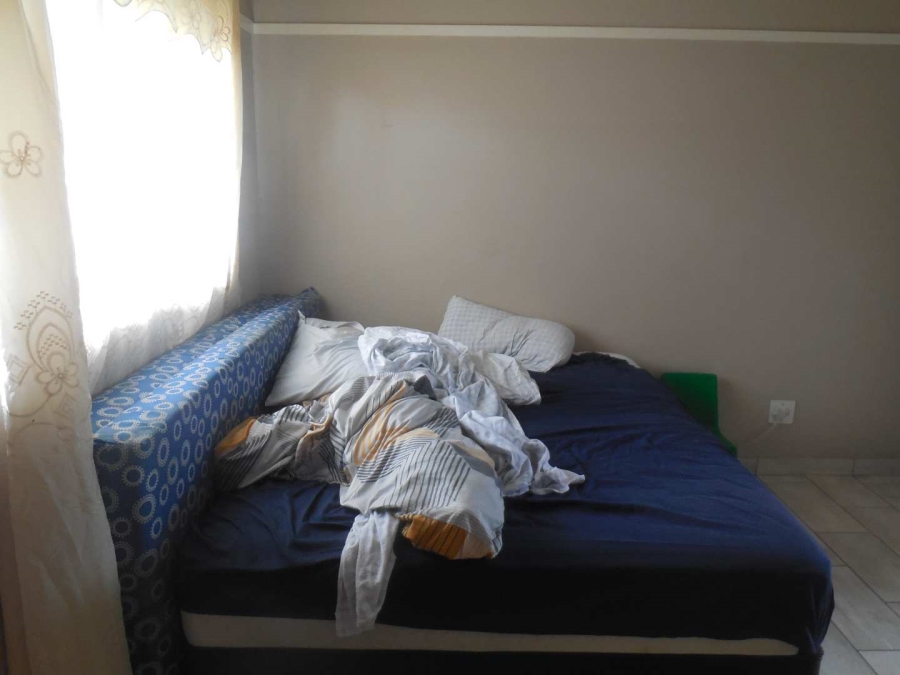 1 Bedroom Property for Sale in Meyerspark Gauteng