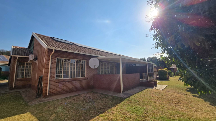 2 Bedroom Property for Sale in Montana Park Gauteng