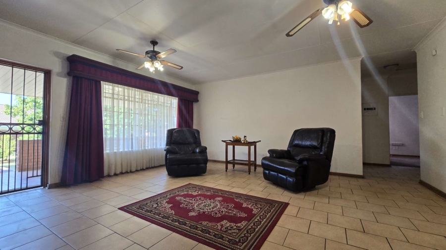 2 Bedroom Property for Sale in Montana Park Gauteng