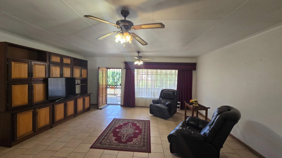 2 Bedroom Property for Sale in Montana Park Gauteng