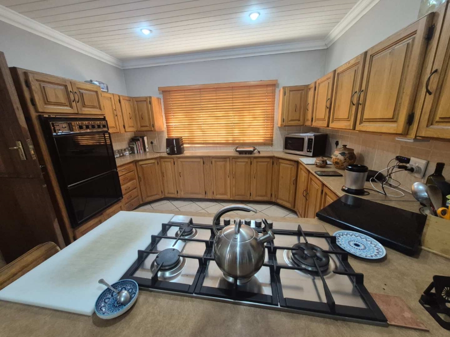 3 Bedroom Property for Sale in Tileba Gauteng