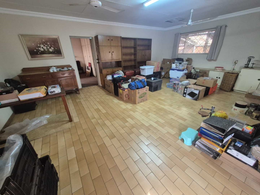 3 Bedroom Property for Sale in Tileba Gauteng