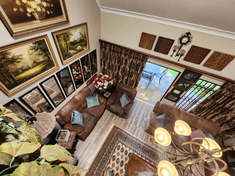 3 Bedroom Property for Sale in Faerie Glen Gauteng