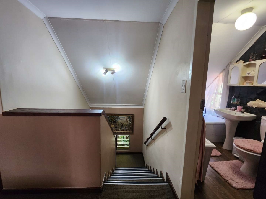3 Bedroom Property for Sale in Faerie Glen Gauteng