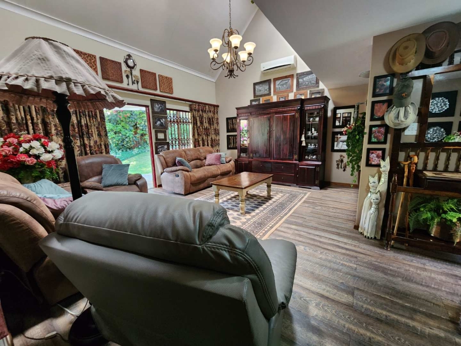 3 Bedroom Property for Sale in Faerie Glen Gauteng
