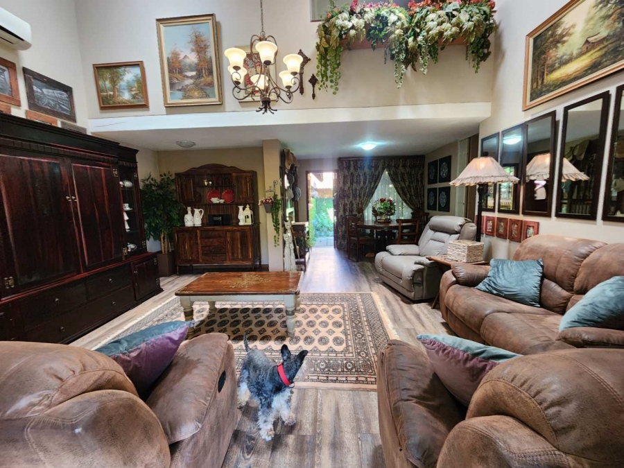 3 Bedroom Property for Sale in Faerie Glen Gauteng