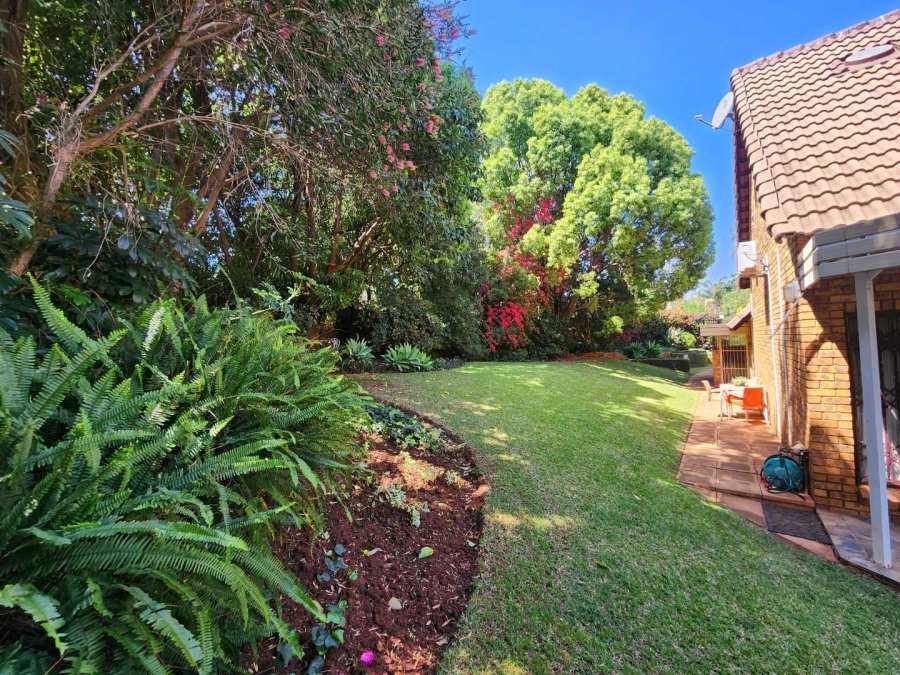 3 Bedroom Property for Sale in Faerie Glen Gauteng
