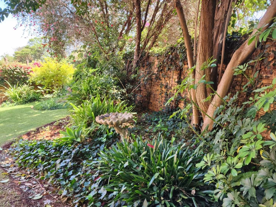 3 Bedroom Property for Sale in Faerie Glen Gauteng
