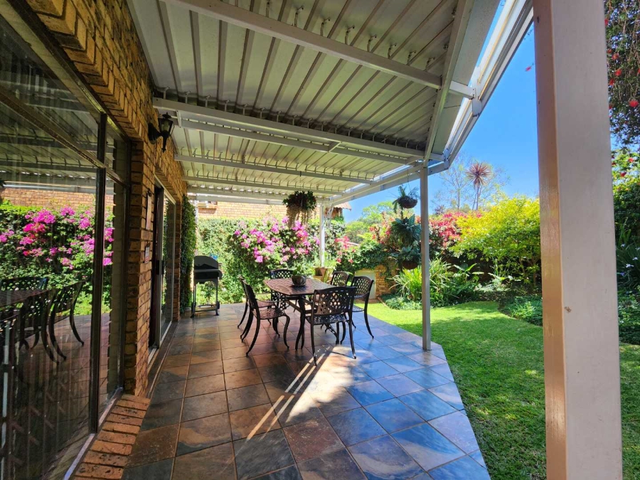 3 Bedroom Property for Sale in Faerie Glen Gauteng