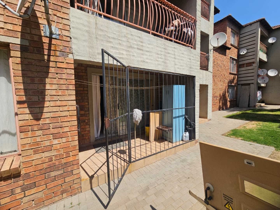 3 Bedroom Property for Sale in Birchleigh Gauteng