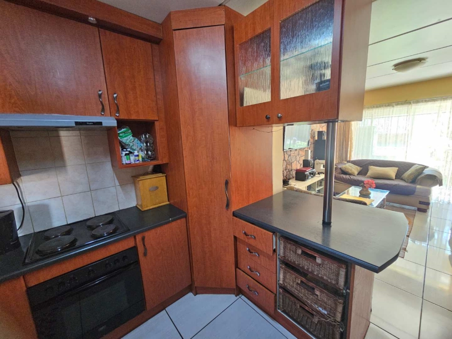 3 Bedroom Property for Sale in Birchleigh Gauteng