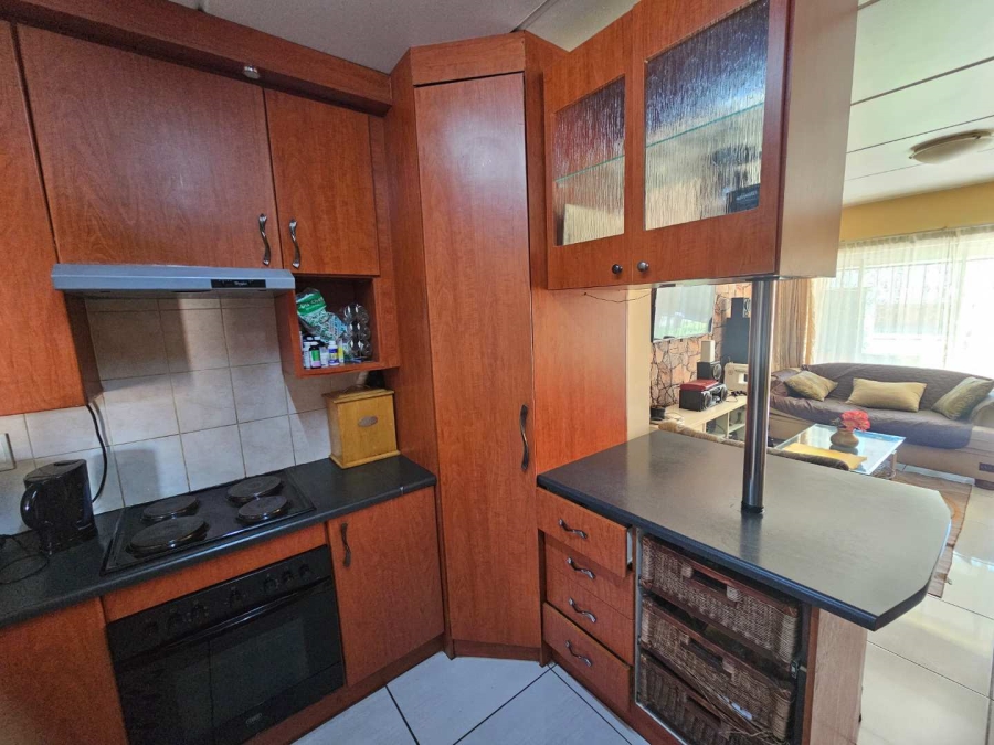 3 Bedroom Property for Sale in Birchleigh Gauteng