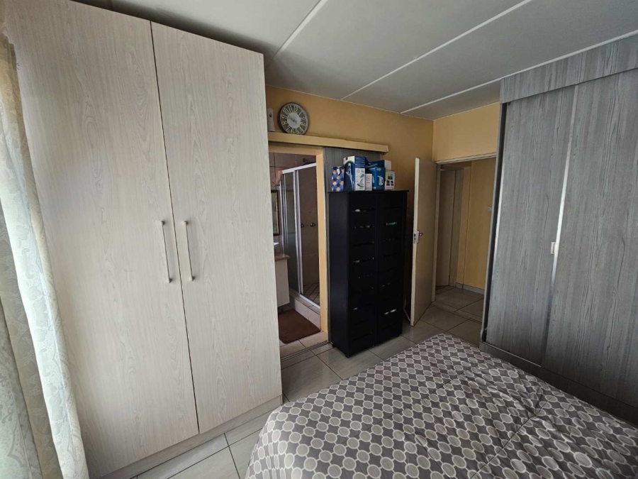 3 Bedroom Property for Sale in Birchleigh Gauteng