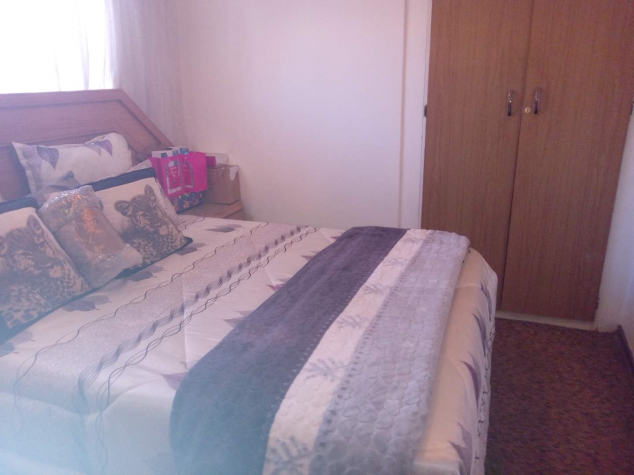 3 Bedroom Property for Sale in Likole Gauteng