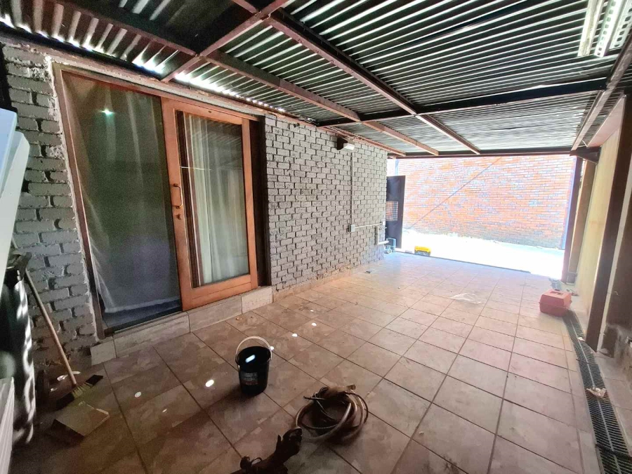 12 Bedroom Property for Sale in Turffontein Gauteng