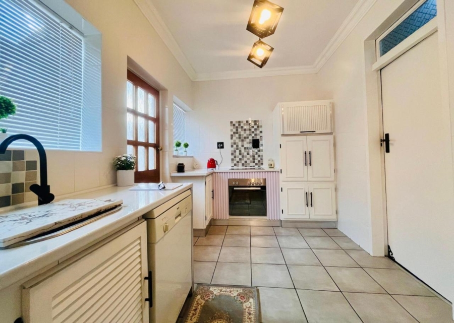 3 Bedroom Property for Sale in South Crest Gauteng