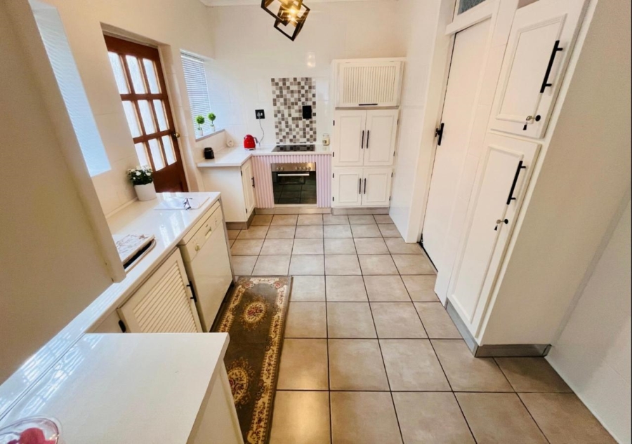3 Bedroom Property for Sale in South Crest Gauteng