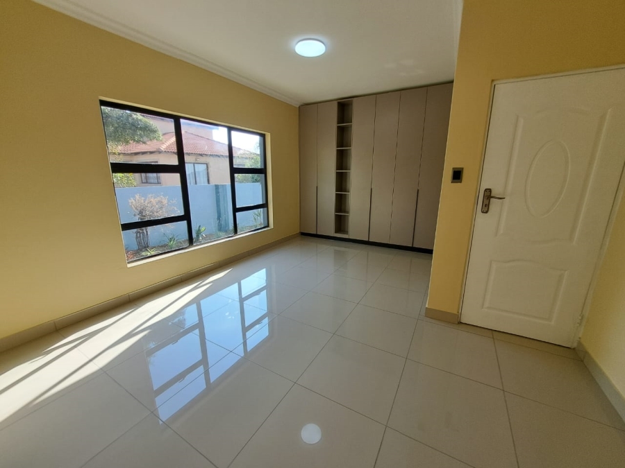 3 Bedroom Property for Sale in Arundo Estate Gauteng