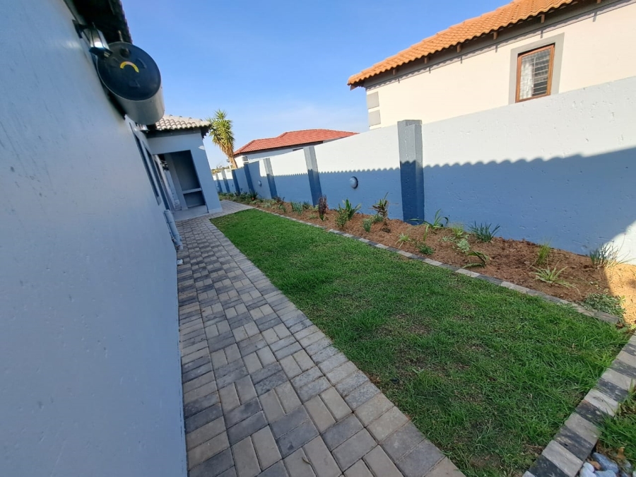 3 Bedroom Property for Sale in Arundo Estate Gauteng