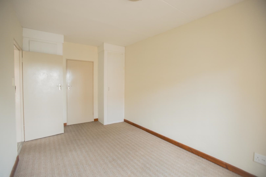 To Let 1 Bedroom Property for Rent in Newmark Estate Gauteng