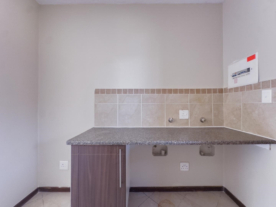 2 Bedroom Property for Sale in Mooikloof Ridge Gauteng