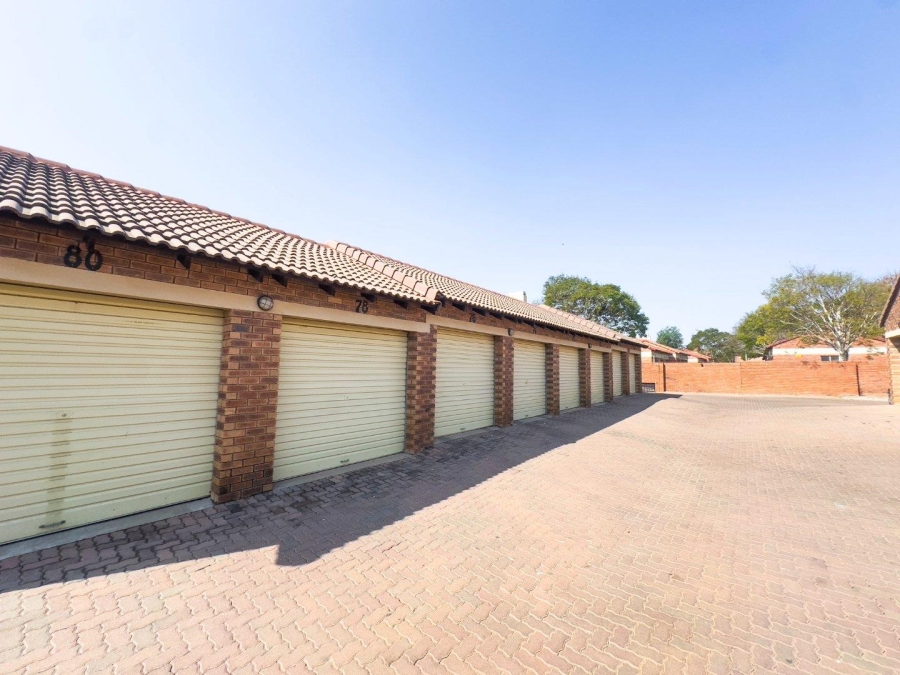 2 Bedroom Property for Sale in Mooikloof Ridge Gauteng