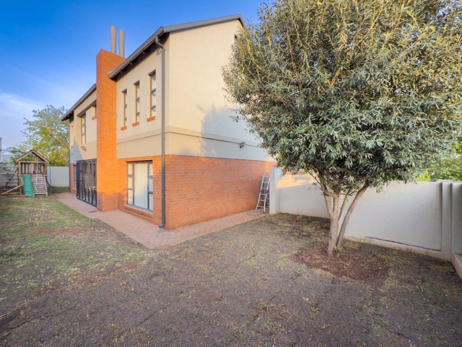 3 Bedroom Property for Sale in Midstream Meadows Gauteng