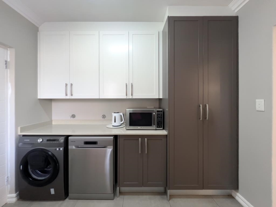 3 Bedroom Property for Sale in Midstream Meadows Gauteng