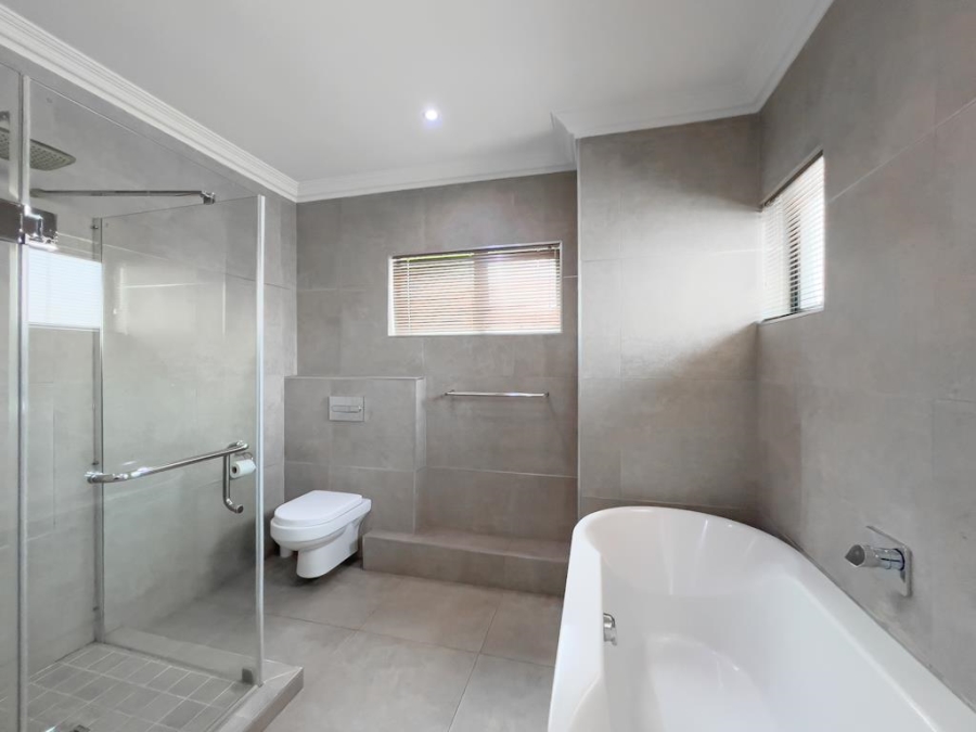 3 Bedroom Property for Sale in Midstream Meadows Gauteng