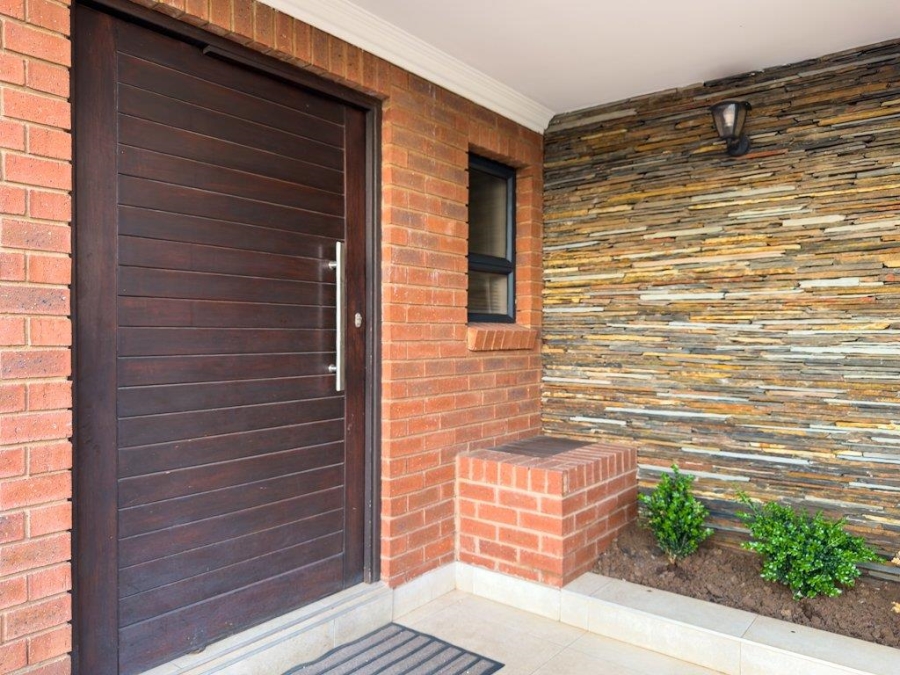3 Bedroom Property for Sale in Midstream Meadows Gauteng