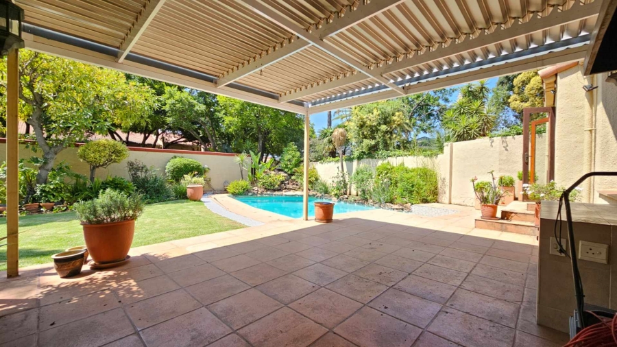 3 Bedroom Property for Sale in Sandown Gauteng