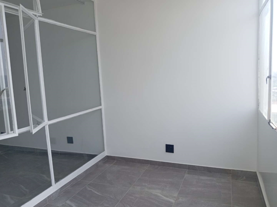 To Let 2 Bedroom Property for Rent in Bedford Gardens Gauteng