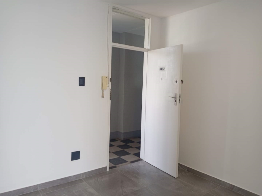 To Let 2 Bedroom Property for Rent in Bedford Gardens Gauteng