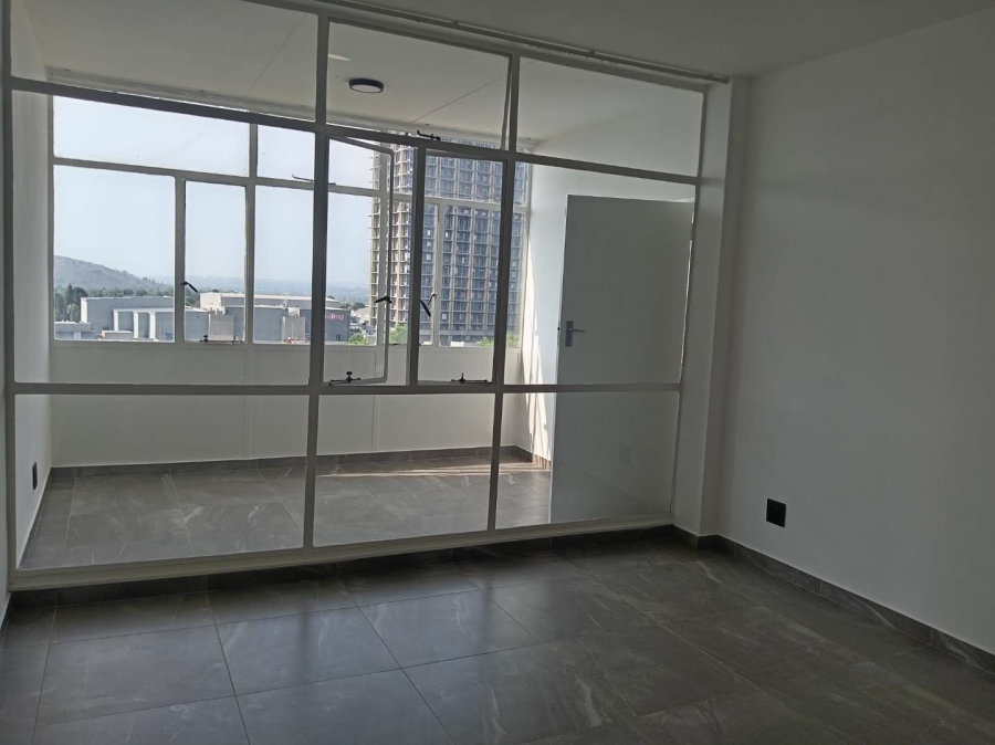 To Let 2 Bedroom Property for Rent in Bedford Gardens Gauteng