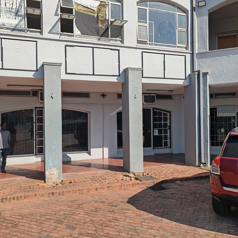 To Let commercial Property for Rent in Blairgowrie Gauteng