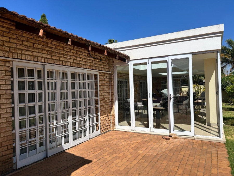 3 Bedroom Property for Sale in Bedfordview Gauteng