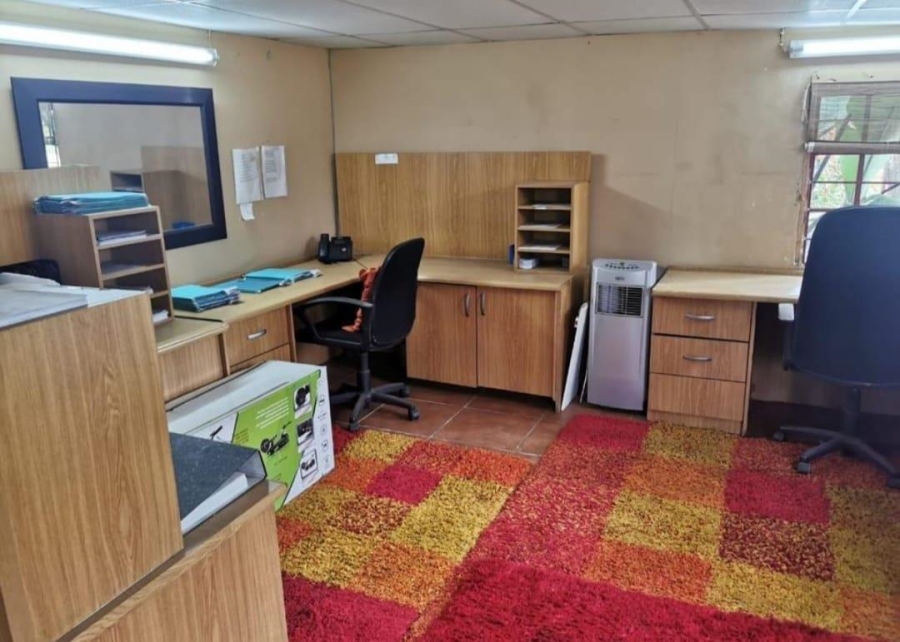 5 Bedroom Property for Sale in Rand Collieries Gauteng