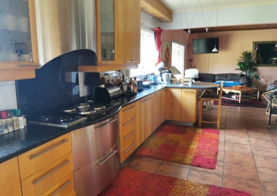 5 Bedroom Property for Sale in Rand Collieries Gauteng
