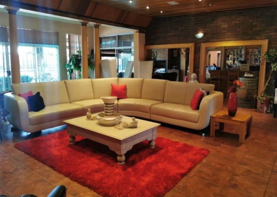 5 Bedroom Property for Sale in Rand Collieries Gauteng