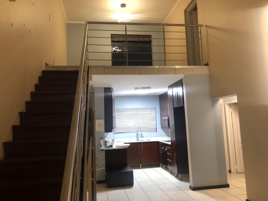 To Let 3 Bedroom Property for Rent in Greenstone Hill Gauteng