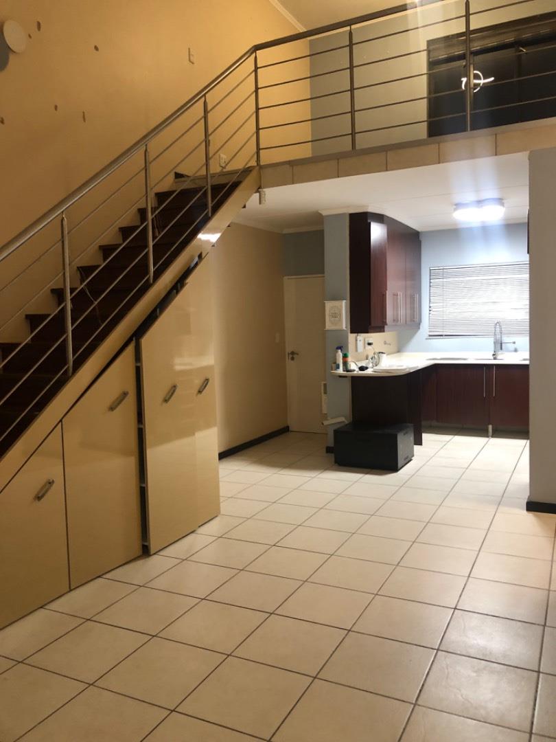 To Let 3 Bedroom Property for Rent in Greenstone Hill Gauteng