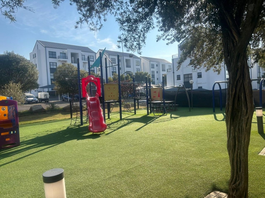3 Bedroom Property for Sale in Greenstone Ridge Gauteng