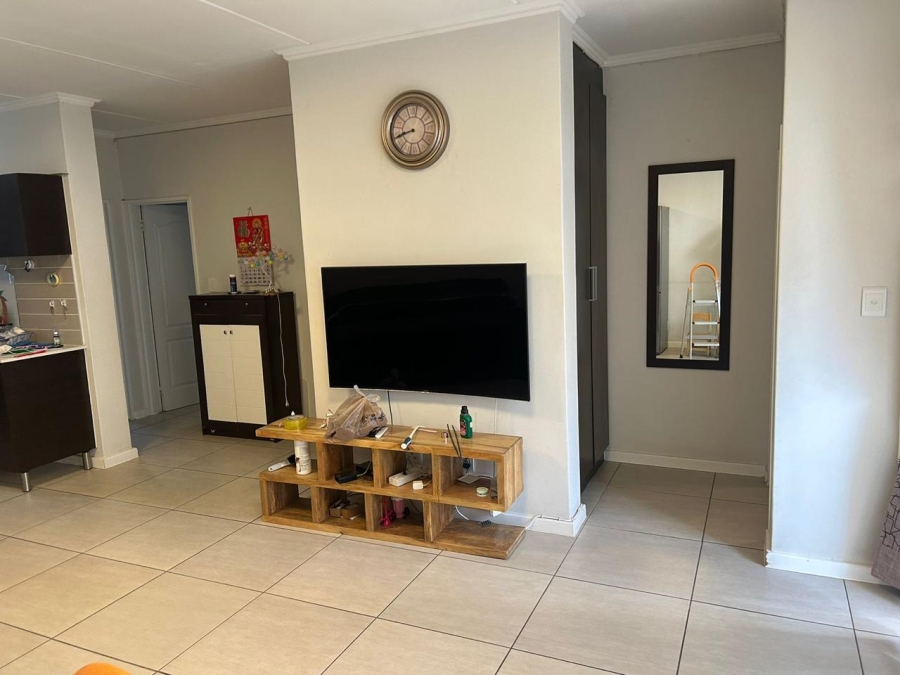 3 Bedroom Property for Sale in Greenstone Ridge Gauteng