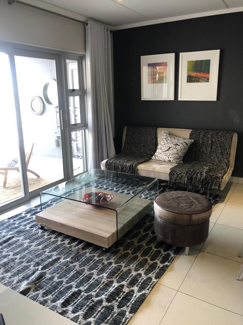 2 Bedroom Property for Sale in Atholl Gauteng