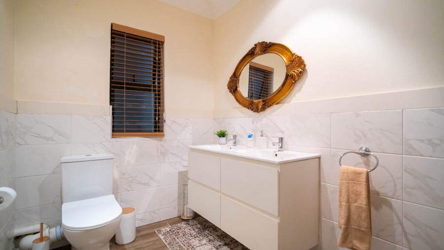 To Let 3 Bedroom Property for Rent in Sandown Gauteng