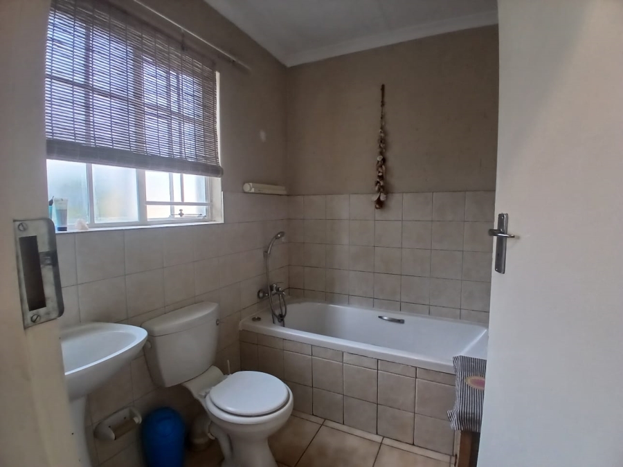 3 Bedroom Property for Sale in Pomona Gauteng