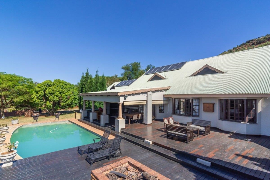 4 Bedroom Property for Sale in Roodepoort Gauteng