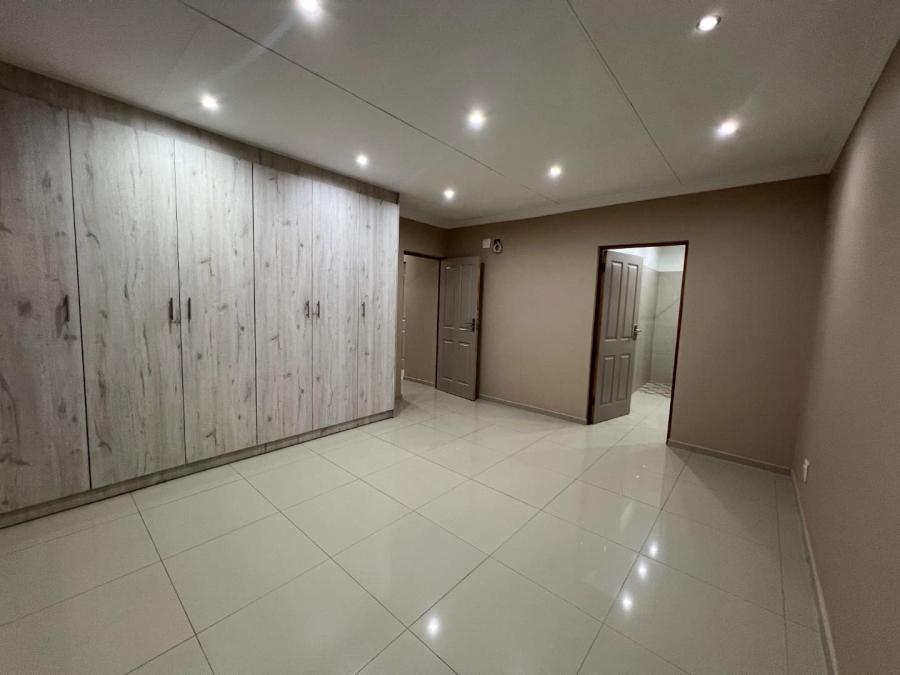 3 Bedroom Property for Sale in Groblerpark Gauteng