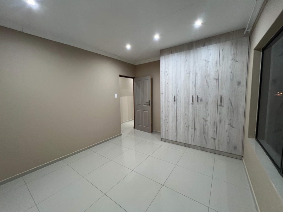 3 Bedroom Property for Sale in Groblerpark Gauteng