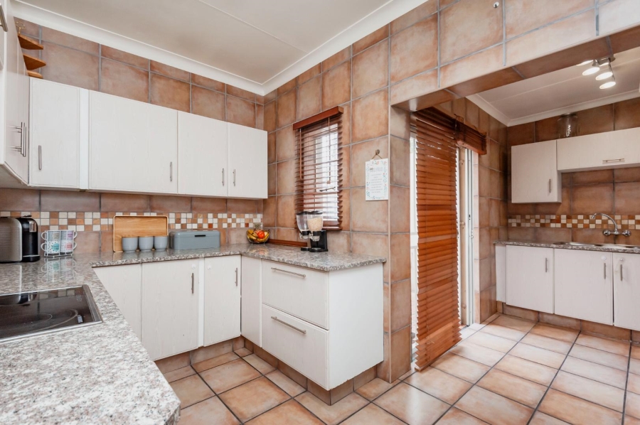3 Bedroom Property for Sale in Verwoerdpark Gauteng